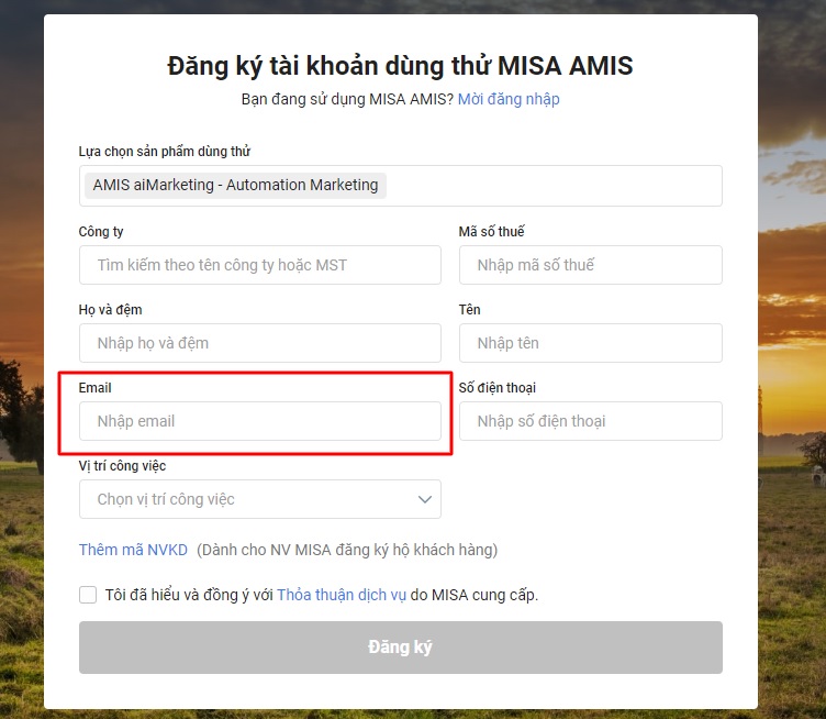Thu thập email khách hàng bằng form đăng ký dùng thử sản phẩm trên website