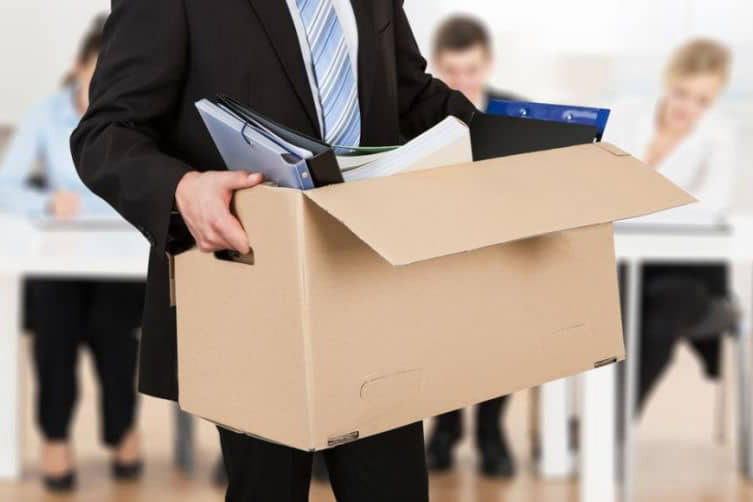 Mức bồi thường khi đơn phương chấm dứt hợp đồng trái luật