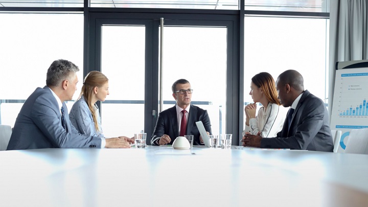 quyền hạn và trách nhiệm