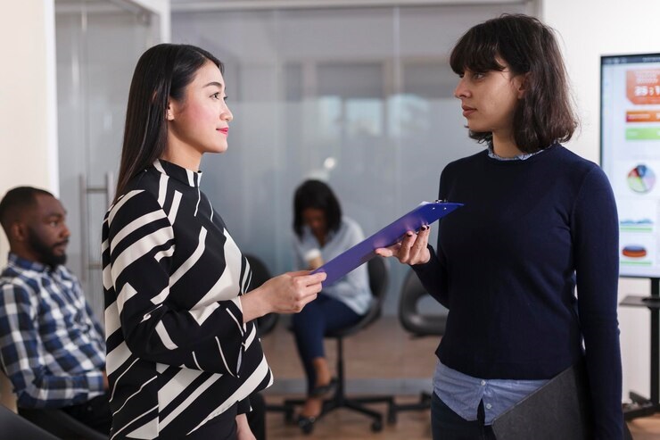 Tuyển dụng nội bộ là gì? Tìm hiểu quy trình tuyển dụng nhân sự nội bộ